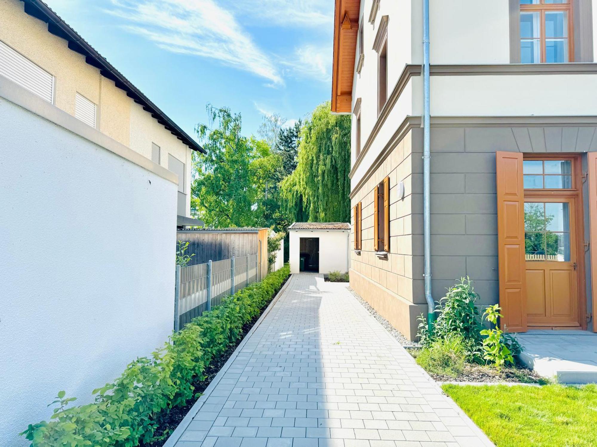 E&K Living - Design Apartments - Netflix - Audi - In Village - Free Parking インゴルシュタット エクステリア 写真