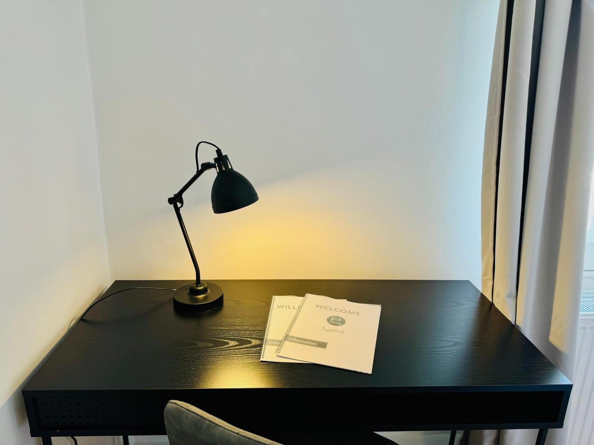 E&K Living - Design Apartments - Netflix - Audi - In Village - Free Parking インゴルシュタット エクステリア 写真